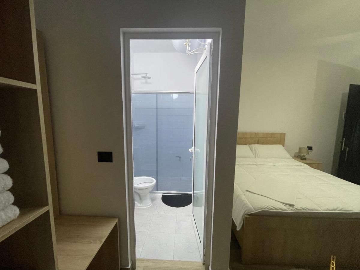 Four Generation Hotel Široka Dış mekan fotoğraf