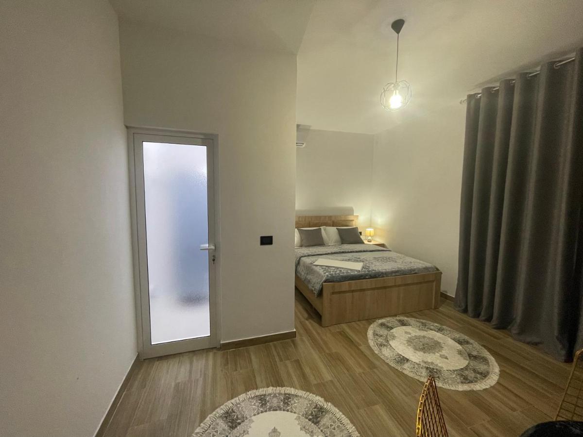 Four Generation Hotel Široka Dış mekan fotoğraf