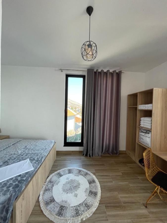 Four Generation Hotel Široka Dış mekan fotoğraf