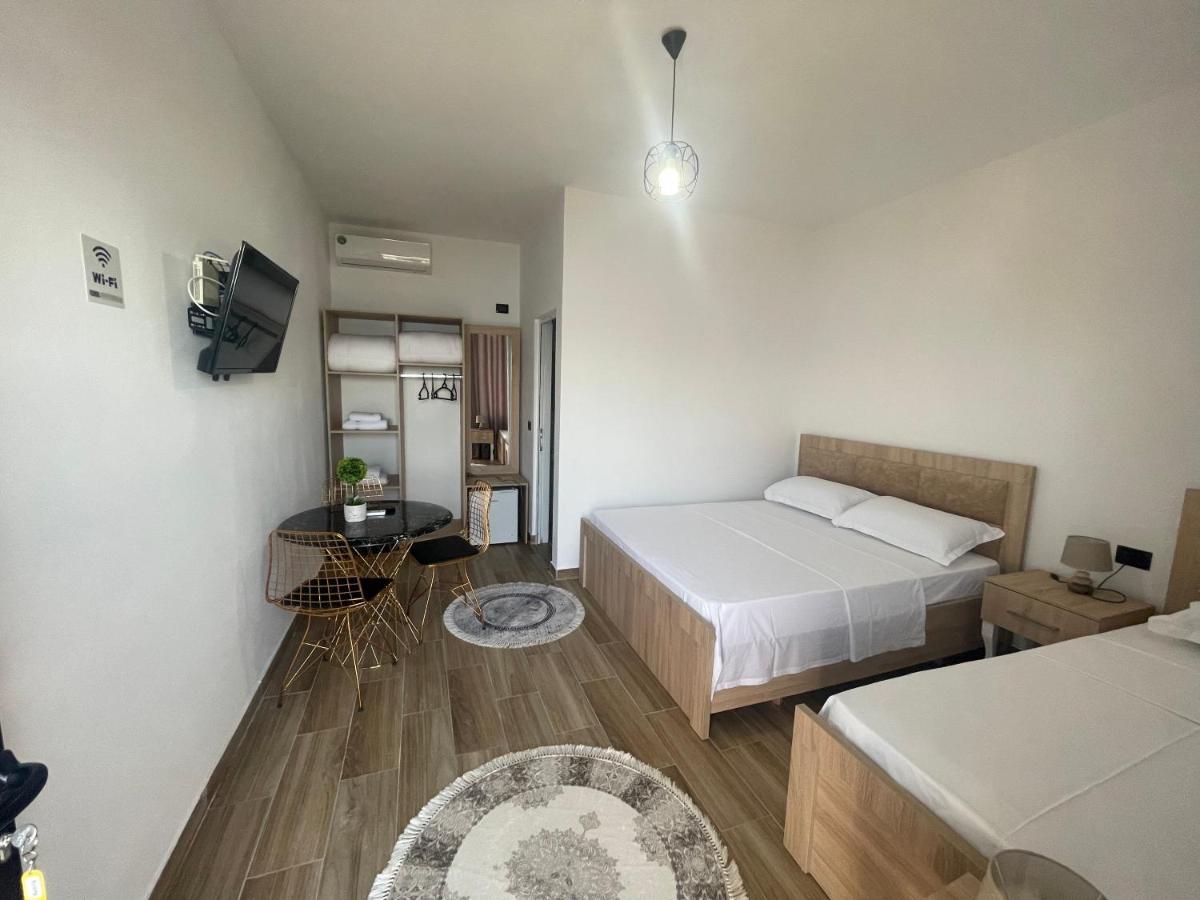 Four Generation Hotel Široka Dış mekan fotoğraf
