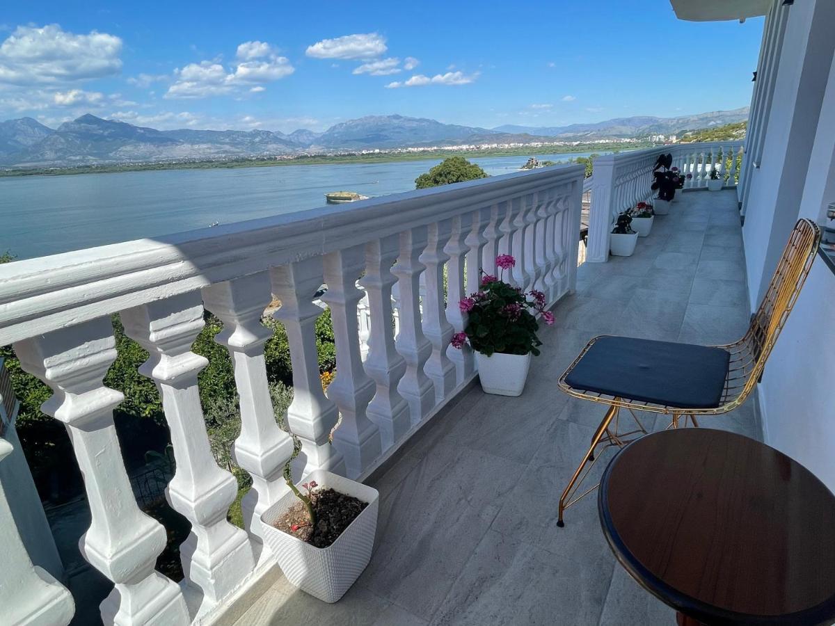Four Generation Hotel Široka Dış mekan fotoğraf
