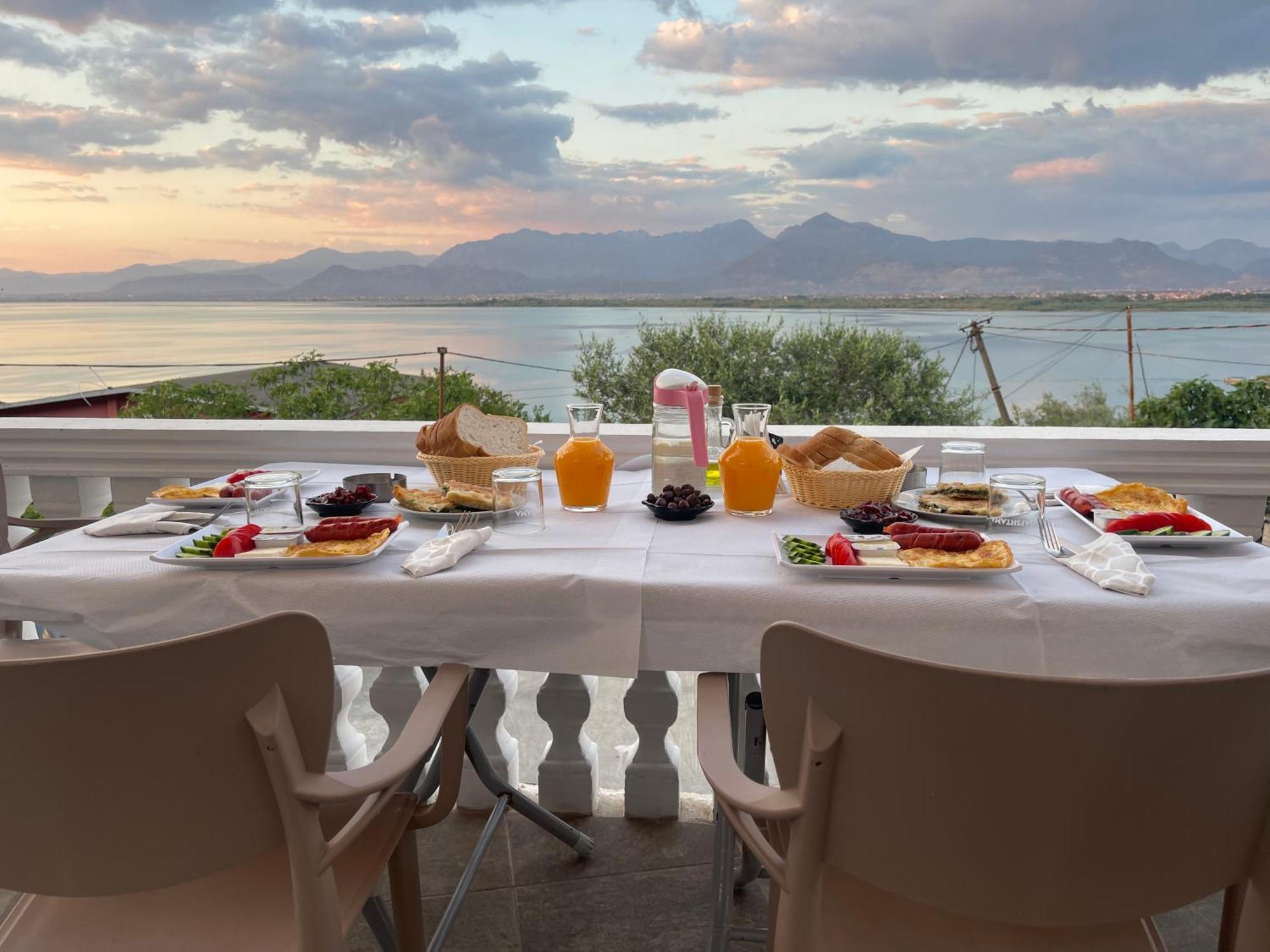 Four Generation Hotel Široka Dış mekan fotoğraf
